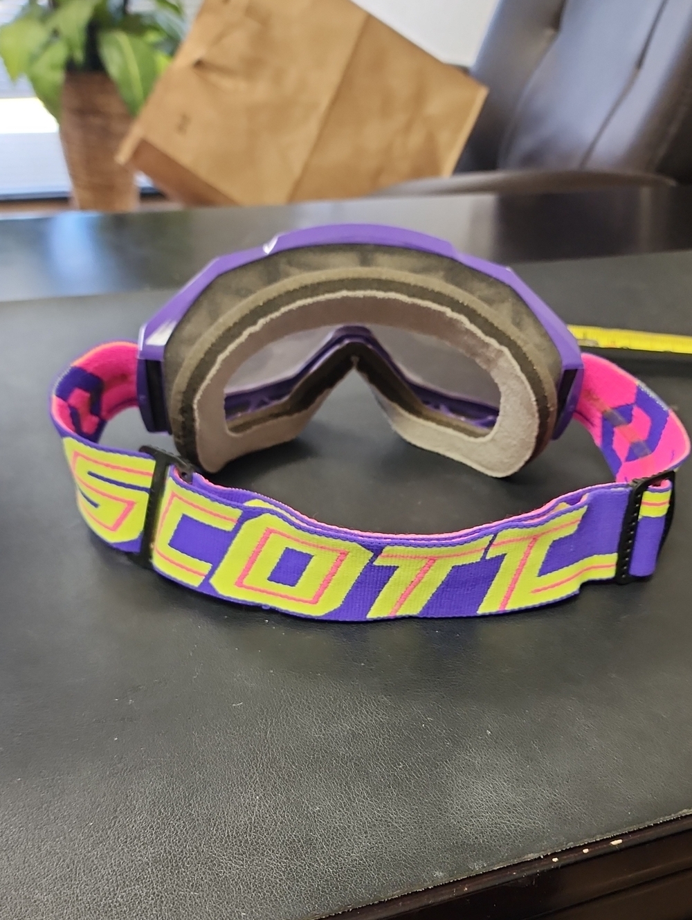 🥳Scott Hustle X MX goggles vibrant purple frame and a pink, Youth Size - Picture 9 of 14